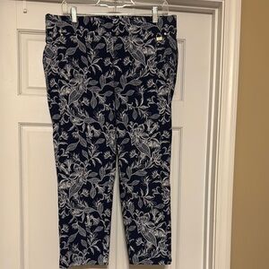 Rafaella Blue and White Floral Capris